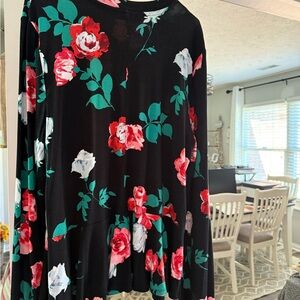 Apt. 9 Black Floral Long Sleeve Top